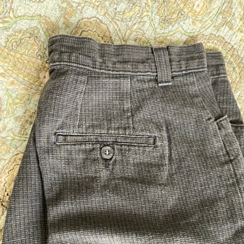 Lee Casuals Gray Women’s Pants